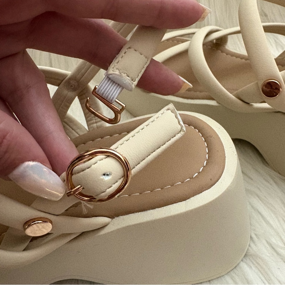 LAST CHANCE - DONATING - Cream Off White Y2k Style Strappy Platform Sandals - Picture 7 of 11